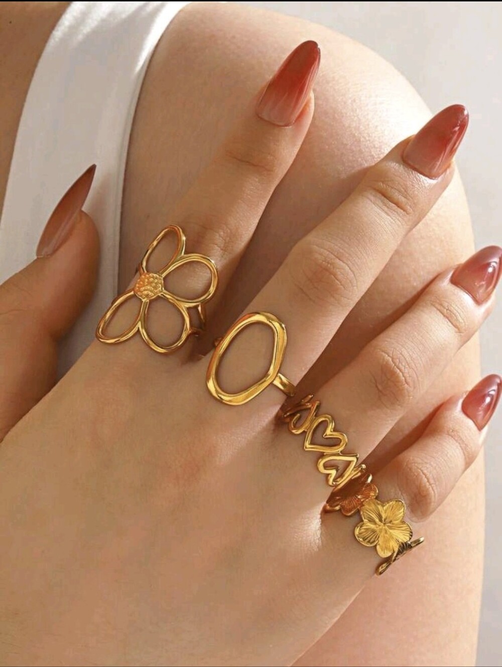 4pcs Stainless Steel: Gold Floral & Butterfly Openwork Ring Set - Women Jewelry
